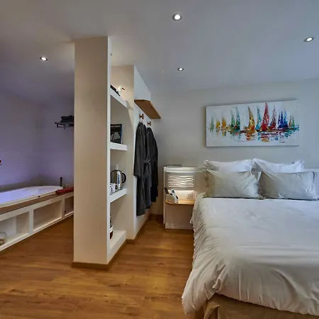 Maison De La Garenne & Spa-3
